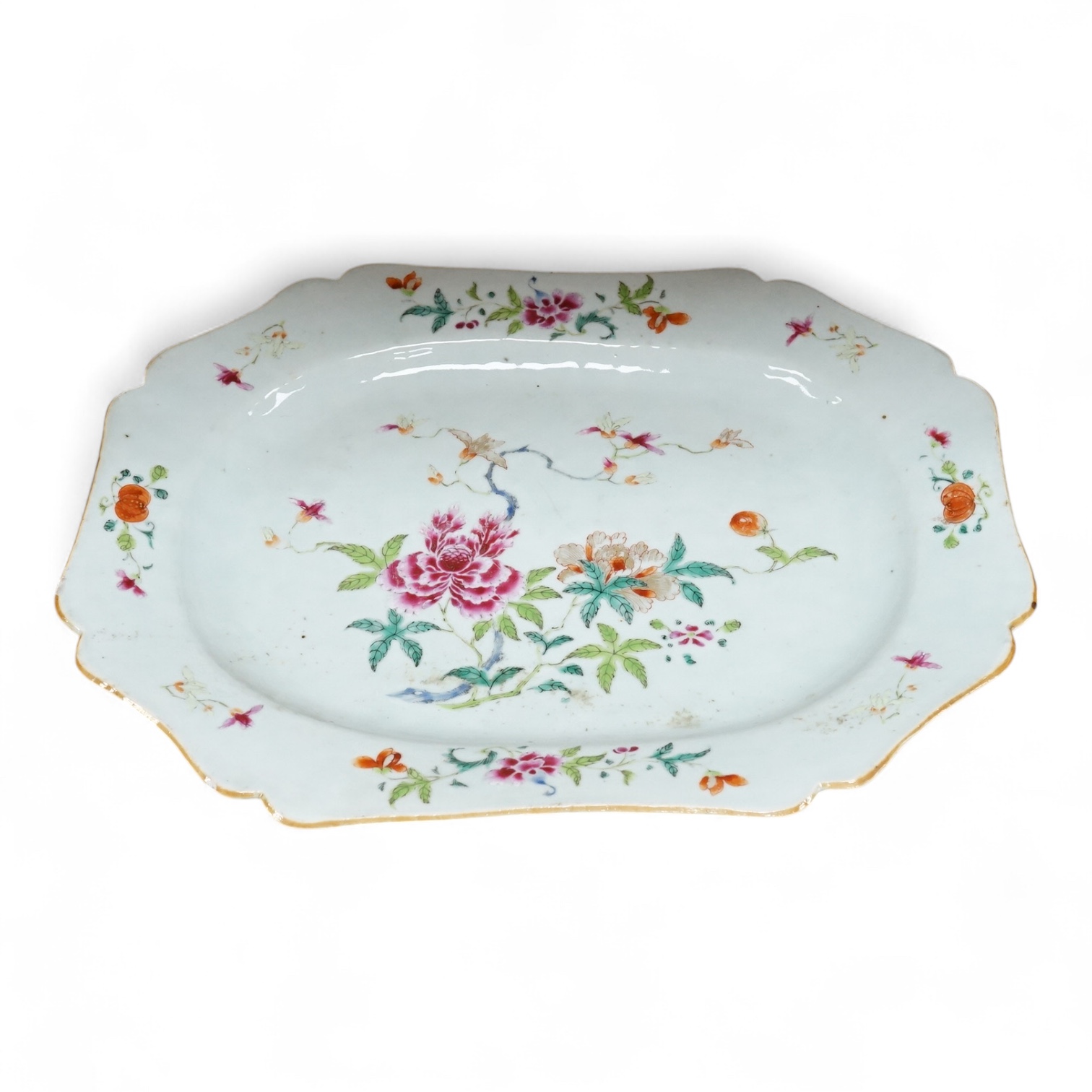An 18th century Chinese export famille rose serving dish, 41.5cm